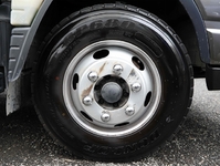 三菱ふそうキャンター平ボディ小型（2t・3t）[写真17]