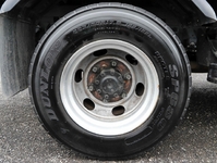 三菱ふそうキャンター平ボディ小型（2t・3t）[写真18]