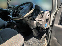 トヨタトヨエースルートバン小型（2t・3t）[写真08]