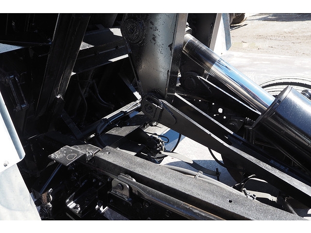 三菱ふそうキャンターローダーダンプ小型（2t・3t）[写真16]