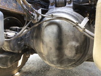 UDトラックスクオントレーラーヘッド（トラクターヘッド）大型（10t）[写真12]