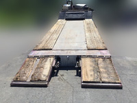 UDトラックスクオントレーラーヘッド（トラクターヘッド）大型（10t）[写真32]