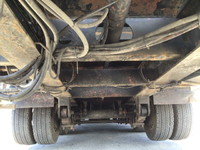 UDトラックスクオントレーラーヘッド（トラクターヘッド）大型（10t）[写真08]