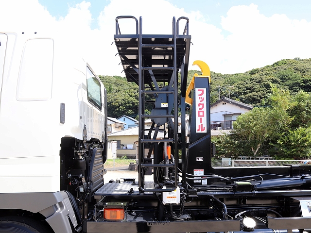 日野プロフィアコンテナ専用車大型（10t）[写真12]