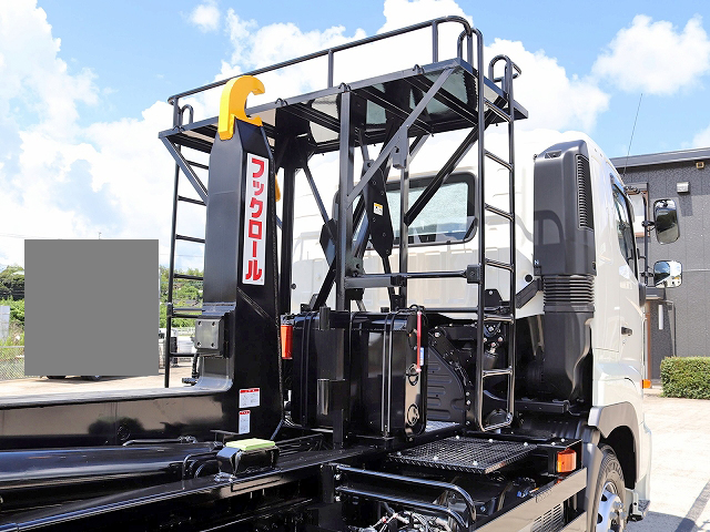 日野プロフィアコンテナ専用車大型（10t）[写真13]