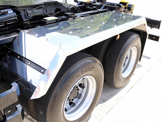 日野プロフィアコンテナ専用車大型（10t）[写真19]