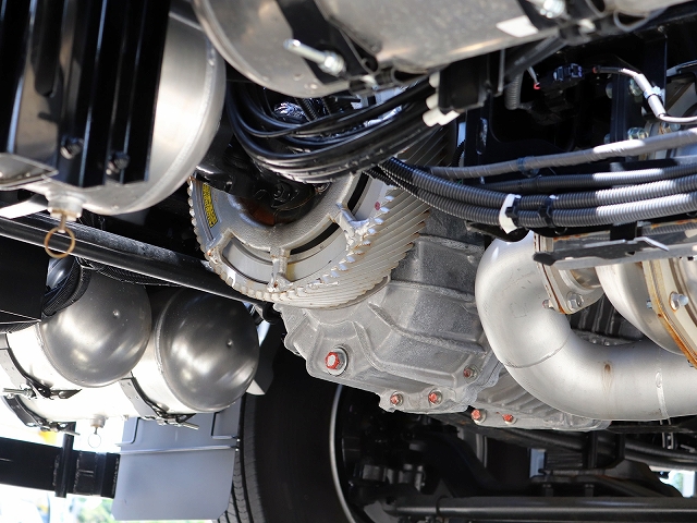 日野プロフィアコンテナ専用車大型（10t）[写真25]