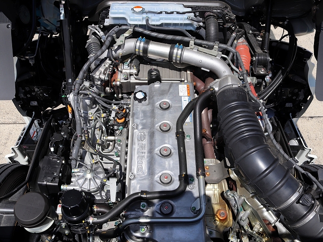 日野プロフィアコンテナ専用車大型（10t）[写真32]