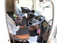 日野プロフィアコンテナ専用車大型（10t）[写真06]