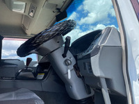 三菱ふそうスーパーグレートアルミブロック大型（10t）[写真24]