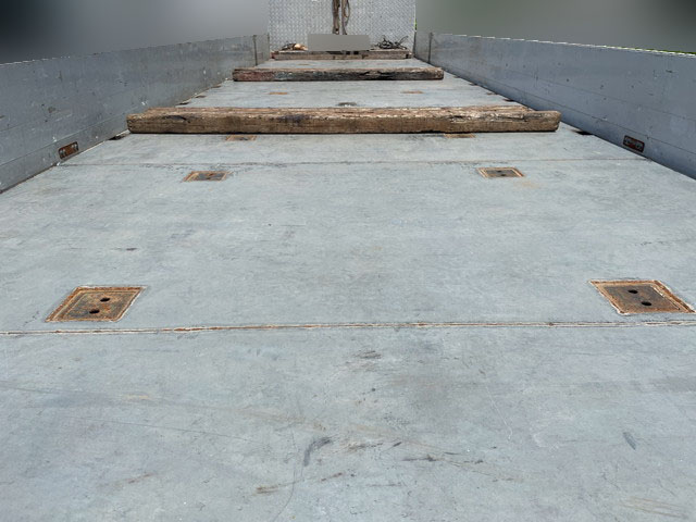 三菱ふそうスーパーグレートアルミブロック大型（10t）[写真05]