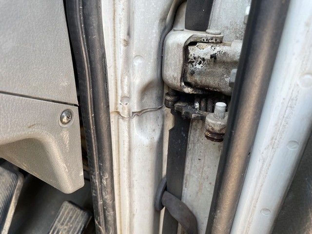 三菱ふそうファイターダンプ・クレーン付中型（4t）[写真23]