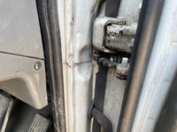 三菱ふそうファイターダンプ・クレーン付中型（4t）[写真23]