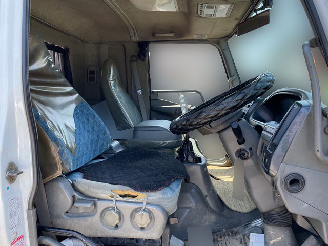 三菱ふそうファイターダンプ・クレーン付中型（4t）[写真24]