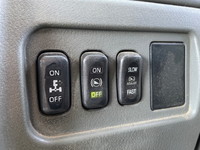 三菱ふそうファイターダンプ・クレーン付中型（4t）[写真30]