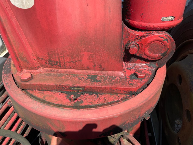 三菱ふそうファイターダンプ・クレーン付中型（4t）[写真06]