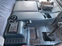 UDトラックスビッグサムレッカー車大型（10t）[写真33]