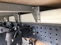 三菱ふそうキャンターアルミバン小型（2t・3t）[写真17]