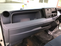 三菱ふそうキャンターアルミバン小型（2t・3t）[写真29]