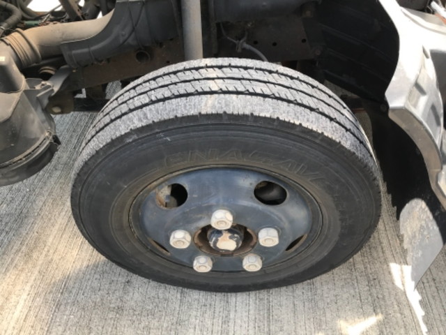 マツダタイタンアルミバン小型（2t・3t）[写真10]