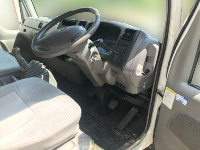 マツダタイタンアルミバン小型（2t・3t）[写真19]