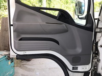 三菱ふそうキャンター冷凍車（冷蔵車）小型（2t・3t）[写真26]