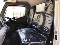 三菱ふそうキャンター冷凍車（冷蔵車）小型（2t・3t）[写真28]