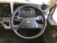 三菱ふそうキャンター冷凍車（冷蔵車）小型（2t・3t）[写真33]