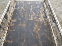 いすゞエルフ平ボディ小型（2t・3t）[写真13]