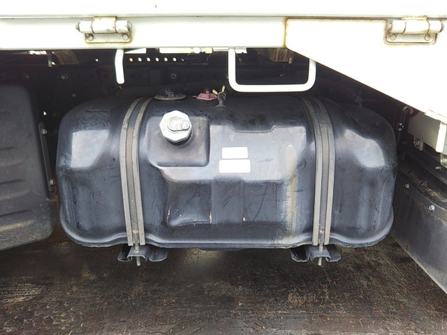 いすゞエルフ平ボディ小型（2t・3t）[写真20]