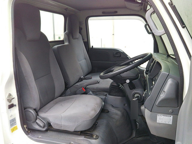 いすゞエルフ平ボディ小型（2t・3t）[写真30]