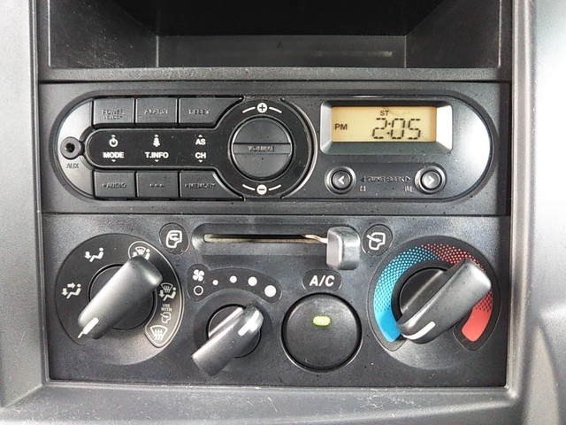 いすゞエルフ平ボディ小型（2t・3t）[写真37]