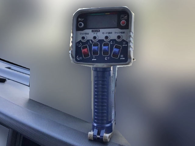 いすゞエルフクレーン3段小型（2t・3t）[写真12]