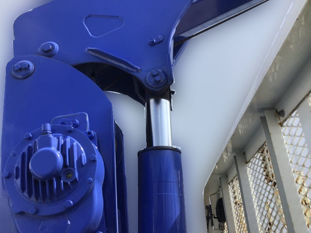 いすゞエルフクレーン3段小型（2t・3t）[写真13]