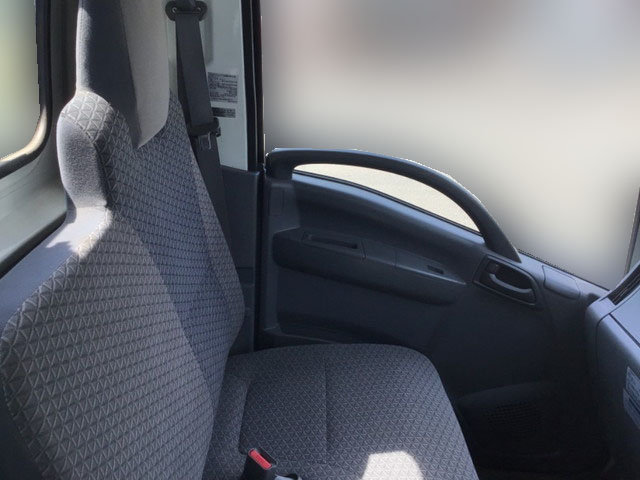 いすゞエルフクレーン3段小型（2t・3t）[写真27]