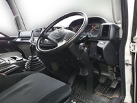 日野レンジャー冷凍車（冷蔵車）中型（4t）[写真26]