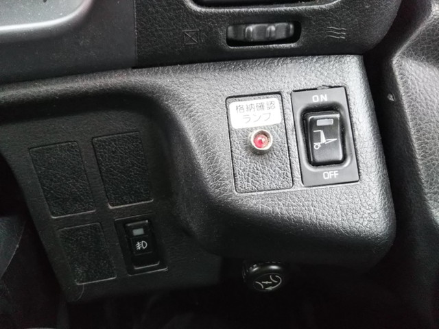 日野レンジャー冷凍車（冷蔵車）中型（4t）[写真34]