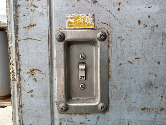 日野レンジャーアルミウイング中型（4t）[写真12]