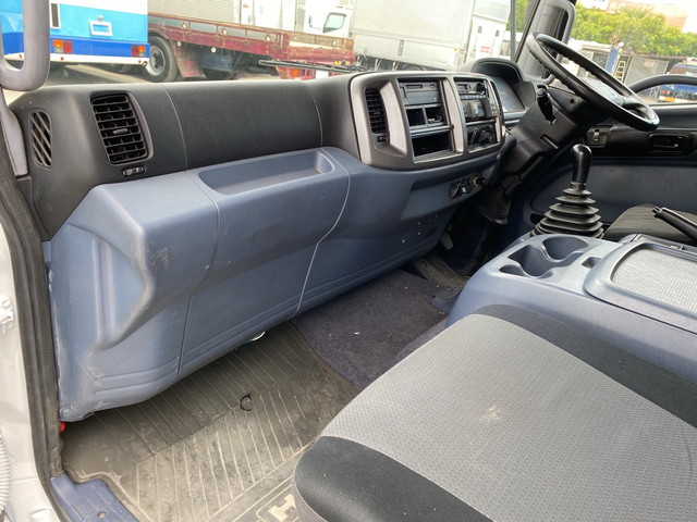 日野レンジャーアルミウイング中型（4t）[写真28]