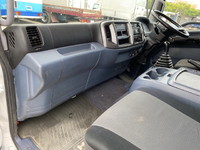 日野レンジャーアルミウイング中型（4t）[写真28]