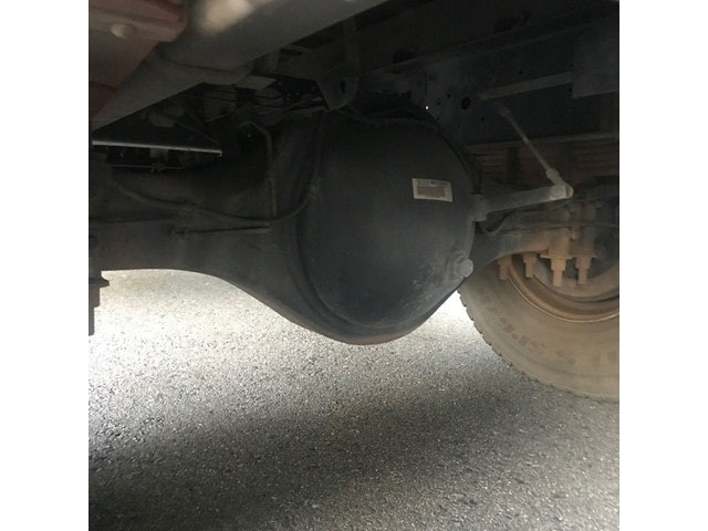 いすゞフォワードアルミブロック中型（4t）[写真17]