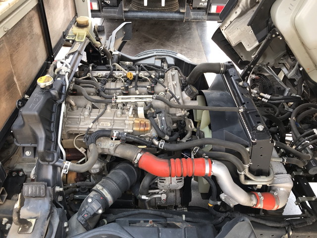 三菱ふそうキャンター平ボディ小型（2t・3t）[写真25]