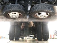 三菱ふそうキャンター平ボディ小型（2t・3t）[写真17]