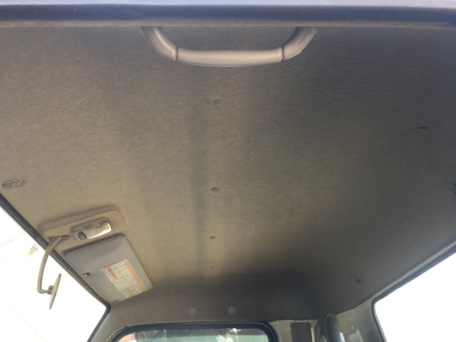 三菱ふそうキャンター平ボディ小型（2t・3t）[写真31]