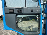 UDトラックスコンドルアームロール中型（4t）[写真22]