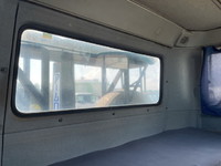 UDトラックスコンドルアームロール中型（4t）[写真29]