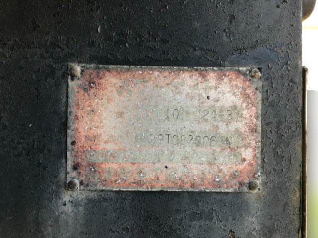 いすゞフォワードアルミウイング中型（4t）[写真12]