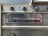 いすゞフォワードアルミウイング中型（4t）[写真13]