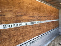 いすゞフォワードアルミウイング中型（4t）[写真04]