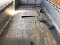 いすゞフォワードアルミウイング中型（4t）[写真05]